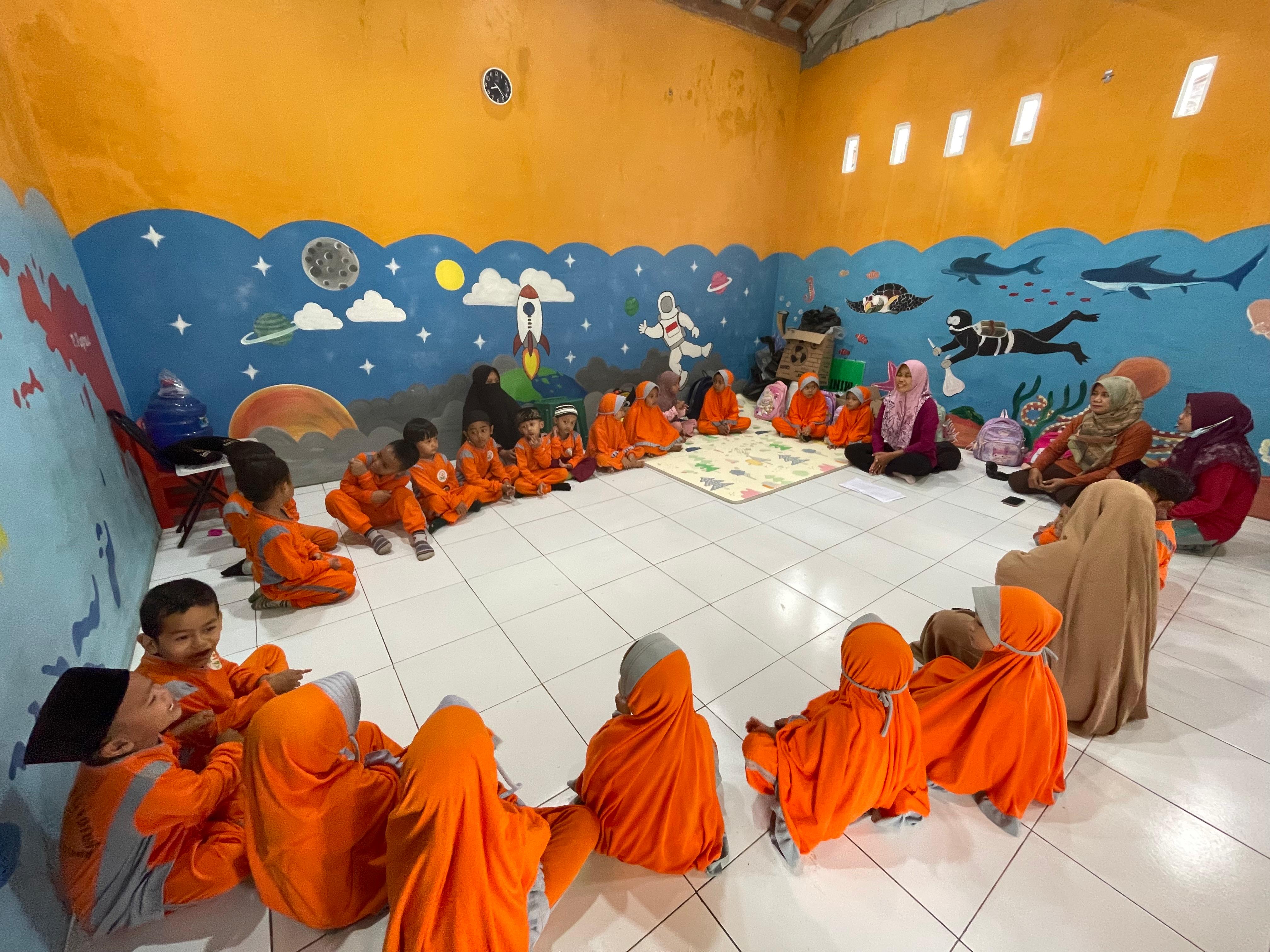 Kegiatan Mewarnai